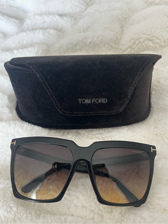 Tom Ford Accessories - Tom Ford Black Frame Gradient Brown Lens Women's Sunglasses